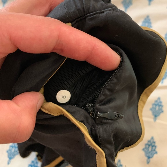 EUC Lululemon Super Squad Shorts - Picture 6 of 15